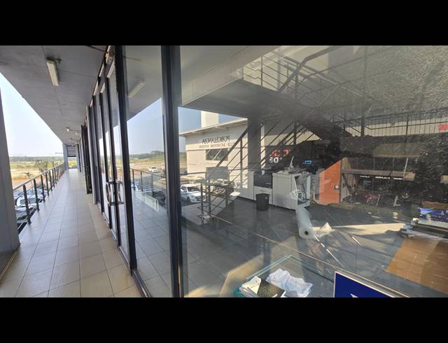 320M² BUILDING TO LET IN BALLITO DISTRICT